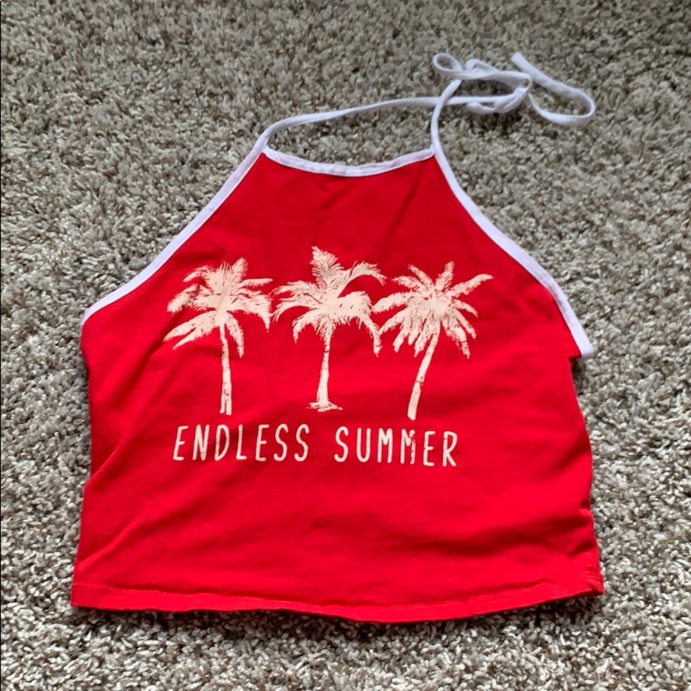 ⚡️Medium red crop top with tie back💕
